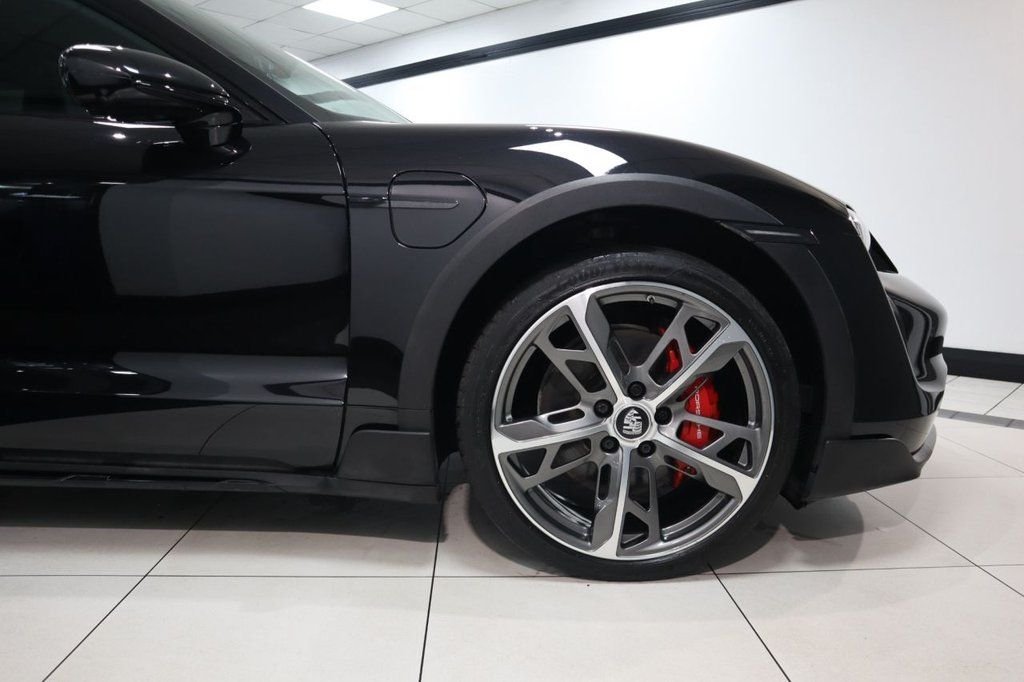 Used Porsche Taycan 2021 for sale - 77145614: Photo 17