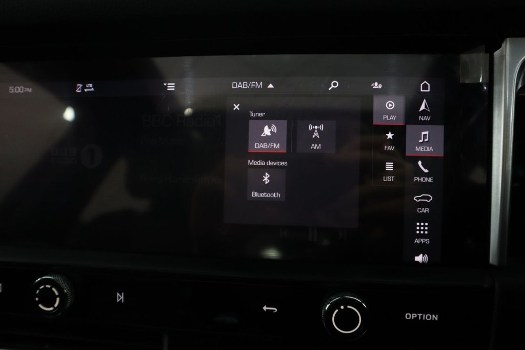 Used Porsche Macan 2021 for sale - 75998499: Photo 37