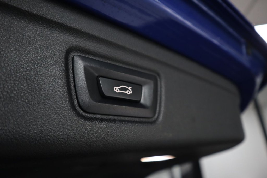 Used BMW 3 Series 2020 for sale - 76617287: Photo 11