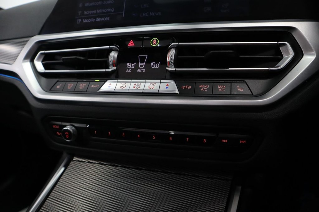 Used BMW 3 Series 2020 for sale - 76617287: Photo 32