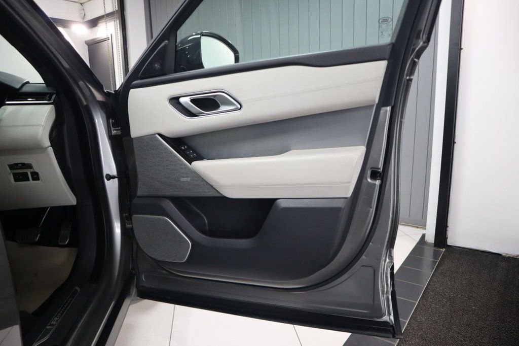 Used Land Rover Range Rover Velar 2019 for sale - 77177968: Photo 13