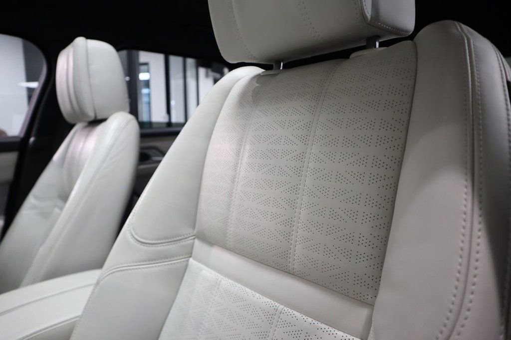 Used Land Rover Range Rover Velar 2019 for sale - 77177968: Photo 50