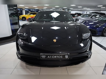 Used Porsche Taycan 2023 for sale - 76973773: Photo