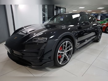 Used Porsche Taycan 2023 for sale - 76973773: Photo