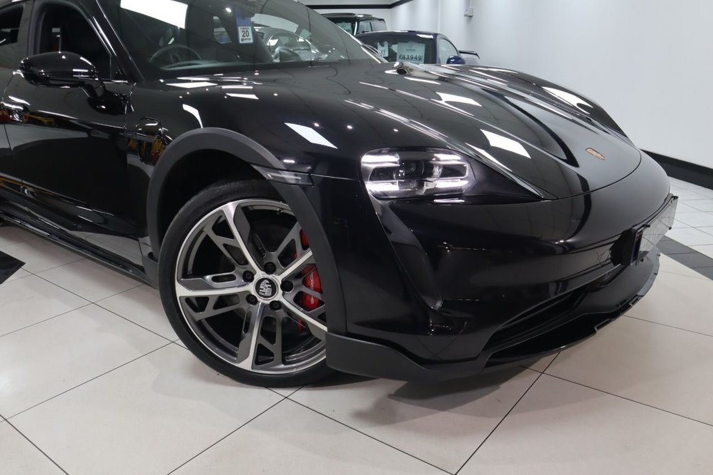 Used Porsche Taycan 2023 for sale - 76973773: Photo 42