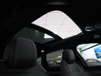 Used Jaguar F-Pace 2018 for sale - 79072683: Photo