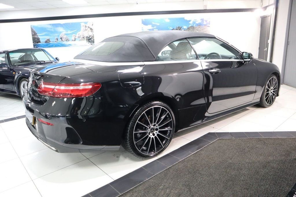 Used Mercedes-Benz E Class 2020 for sale - 76406970: Photo 9