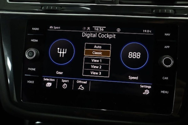Used Volkswagen Tiguan 2021 for sale - 75548383: Photo 37