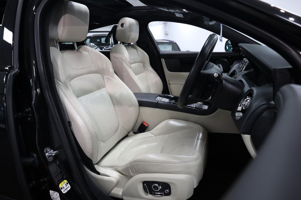 Used Jaguar XJ 2019 for sale - 77072738: Photo 20