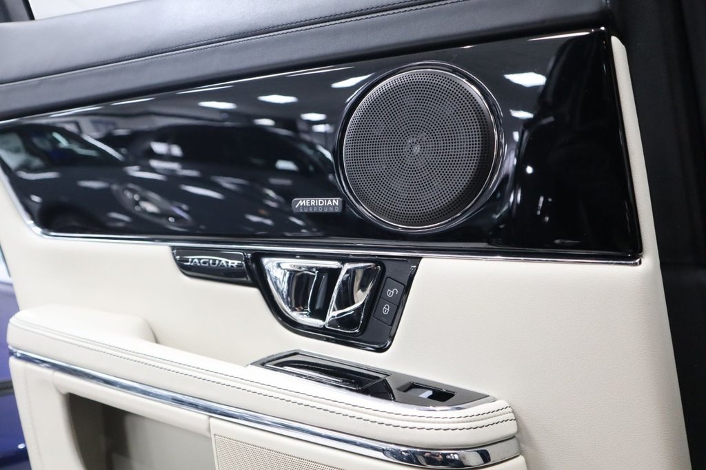 Used Jaguar XJ 2019 for sale - 77072738: Photo 27