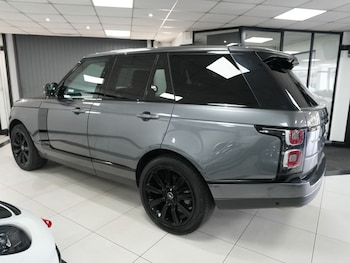 Used Land Rover Range Rover 2018 for sale - 79077460: Photo