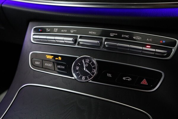 Used Mercedes-Benz E-Class 2019 for sale - 75473660: Photo 31