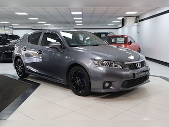 Lexus - CT