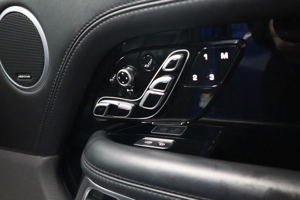 Used Land Rover Range Rover 2019 for sale - 77631666: Photo 16