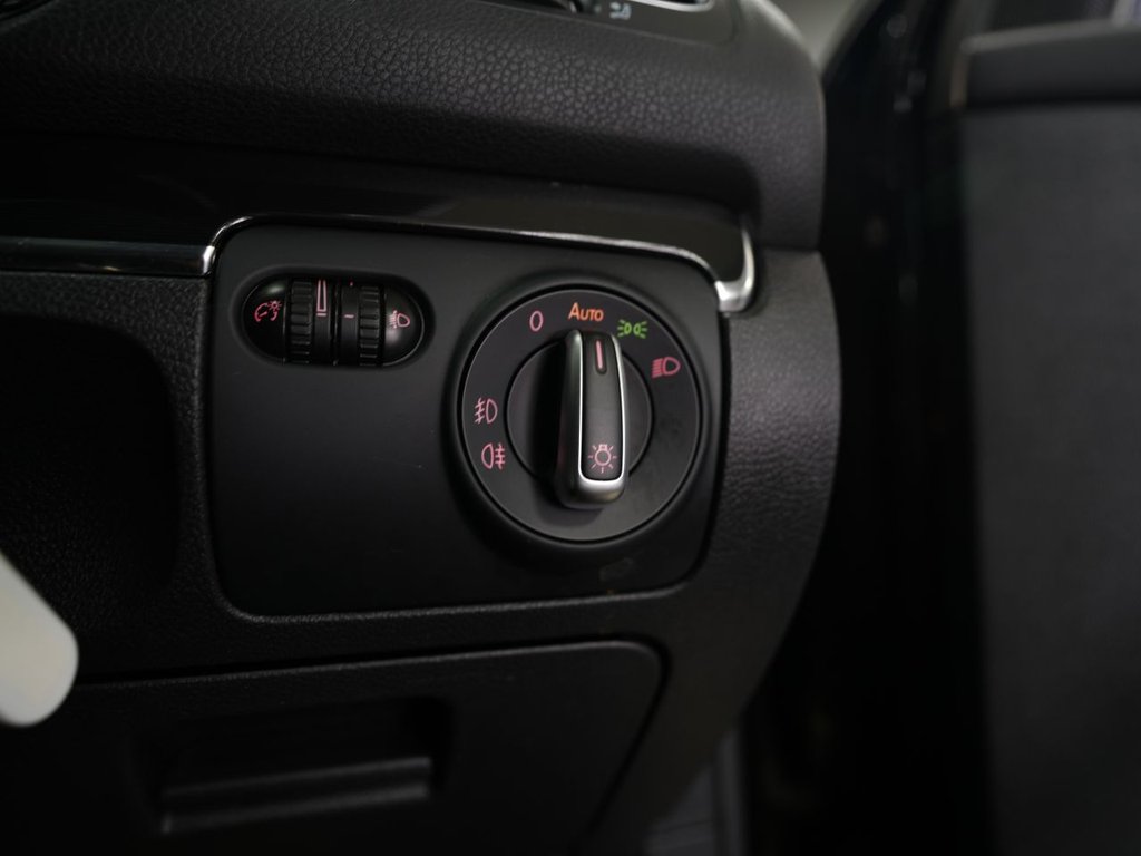 Used Volkswagen Golf 2012 for sale - 77919775: Photo 17