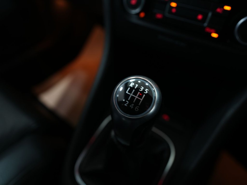 Used Volkswagen Golf 2012 for sale - 77919775: Photo 22