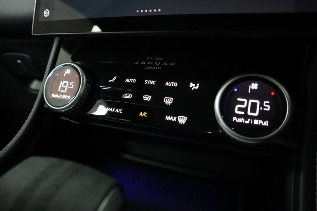 Used Jaguar F-Pace 2021 for sale - 76119185: Photo 10