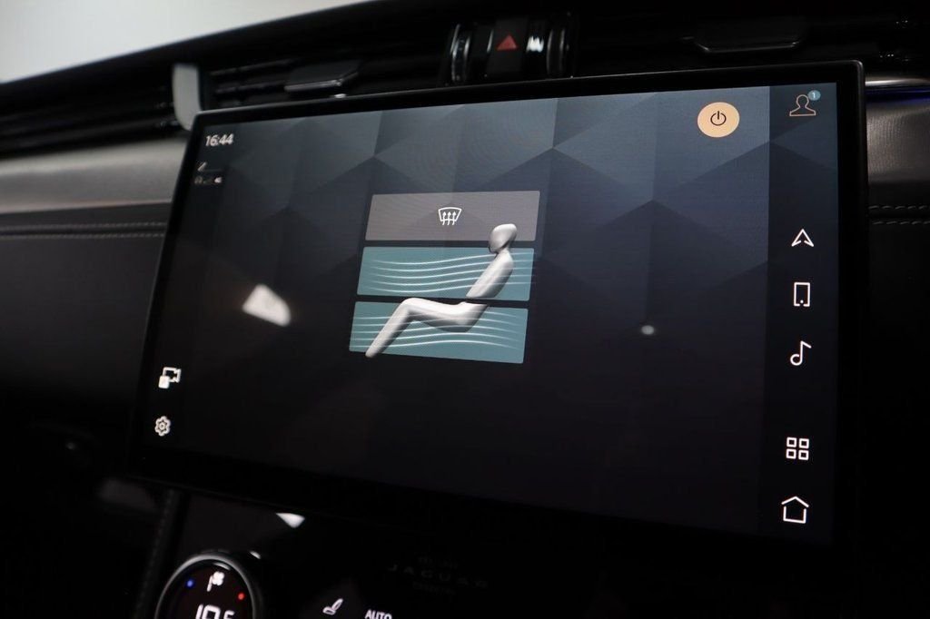 Used Jaguar F-Pace 2021 for sale - 76119185: Photo 21