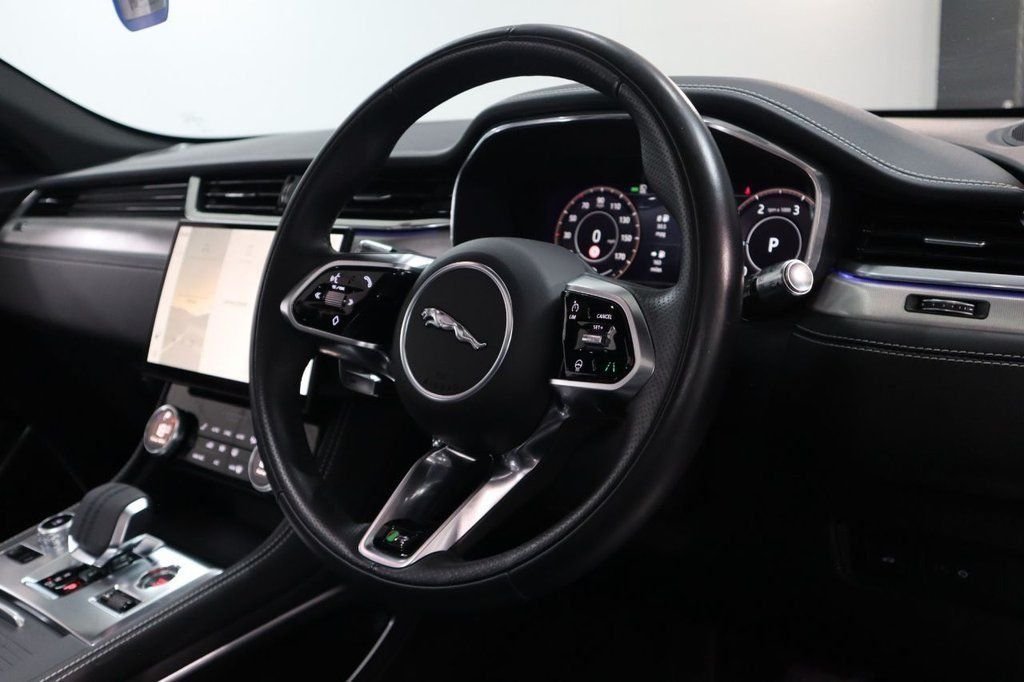 Used Jaguar F-Pace 2021 for sale - 76119185: Photo 34