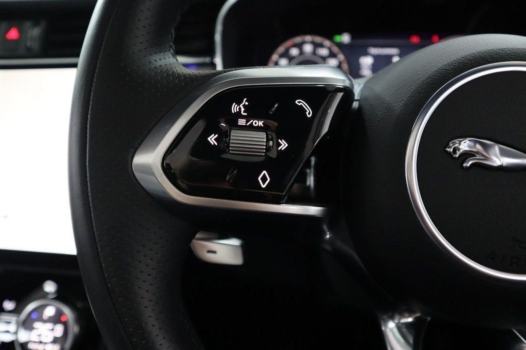 Used Jaguar F-Pace 2021 for sale - 76119185: Photo 35