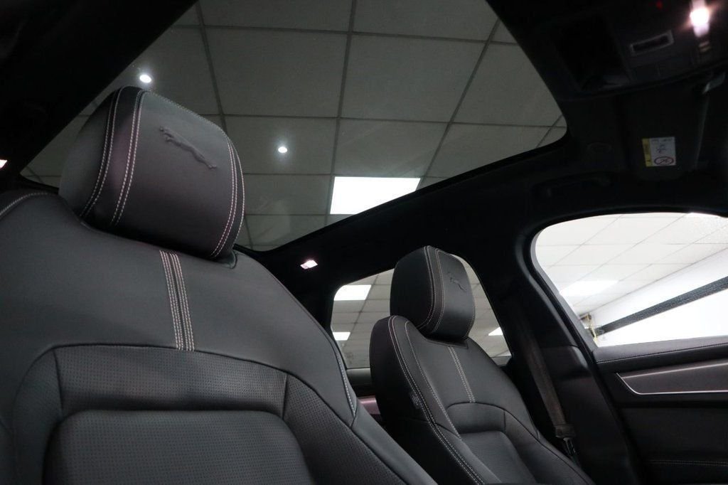 Used Jaguar F-Pace 2021 for sale - 76119185: Photo 4