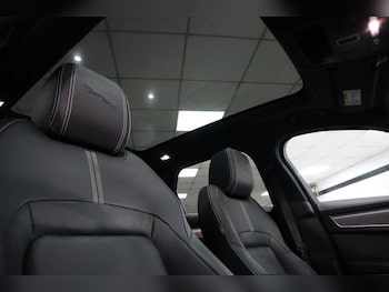 Used Jaguar F-Pace 2021 for sale - 76119185: Photo 4