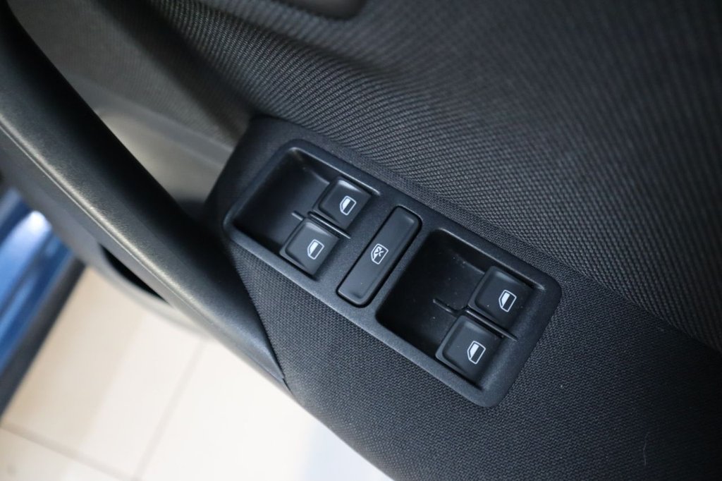 Used Volkswagen Polo 2017 for sale - 76660618: Photo 14