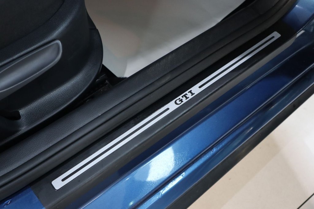 Used Volkswagen Polo 2017 for sale - 76660618: Photo 16