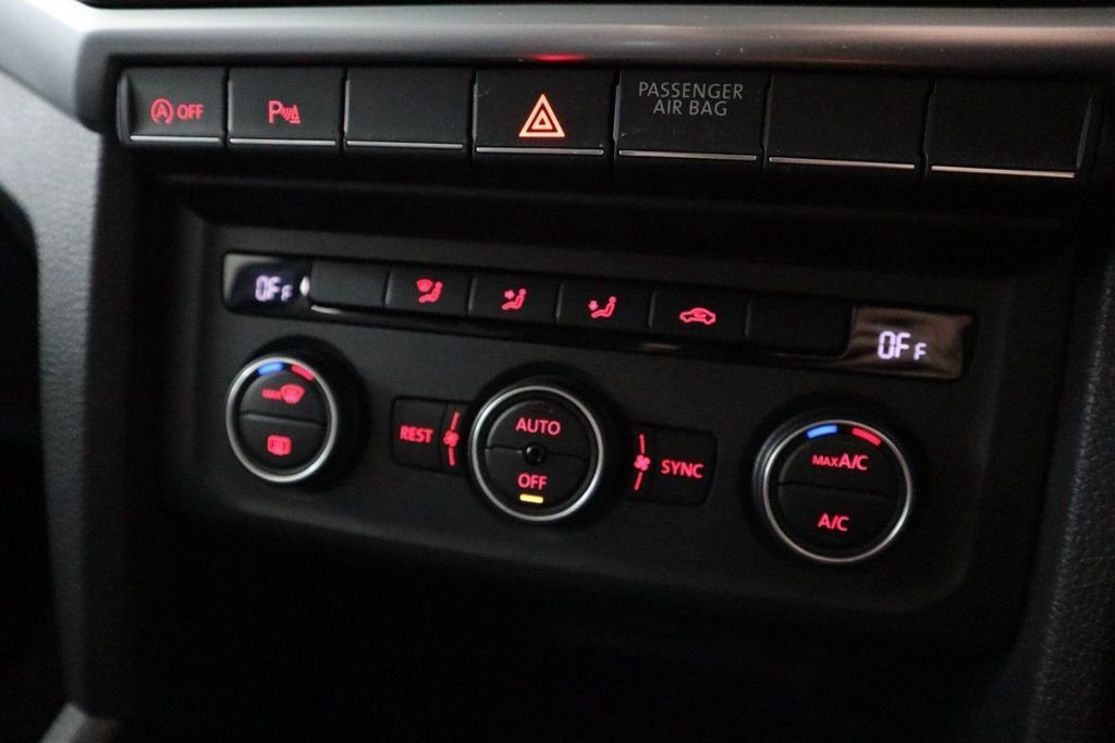 Used Volkswagen Amarok 2019 for sale - 76900868: Photo 11