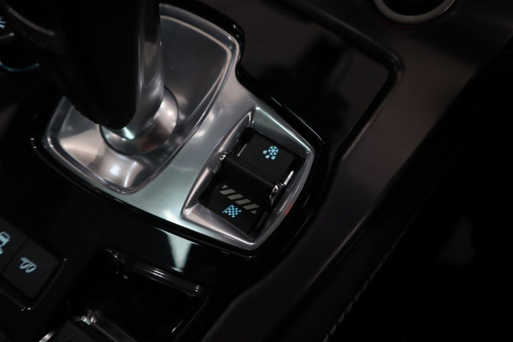 Used Jaguar F-Type 2021 for sale - 75929607: Photo 37