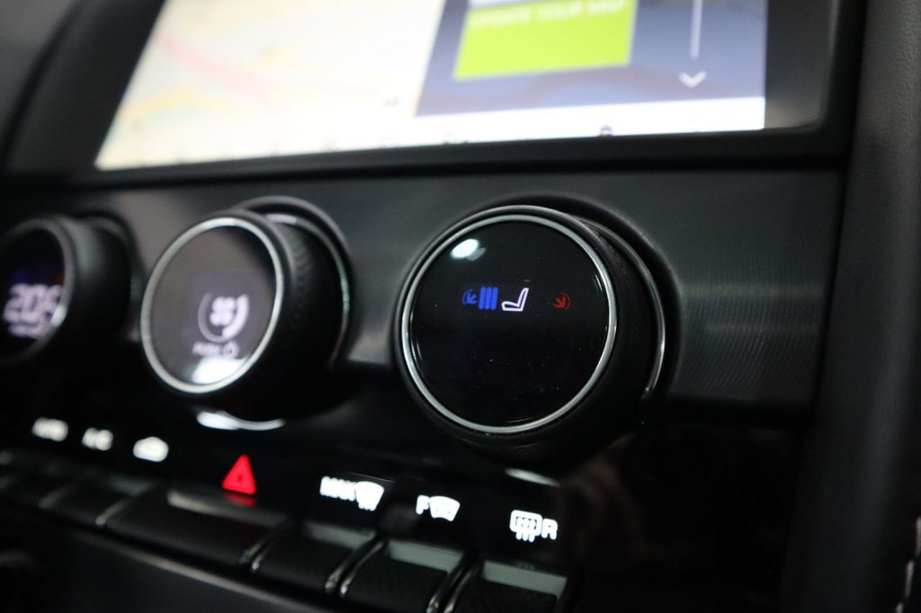 Used Jaguar F-Type 2021 for sale - 75929607: Photo 42