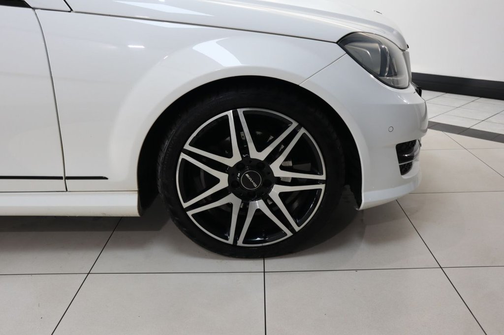Used Mercedes-Benz C Class 2012 for sale - 77161574: Photo 11