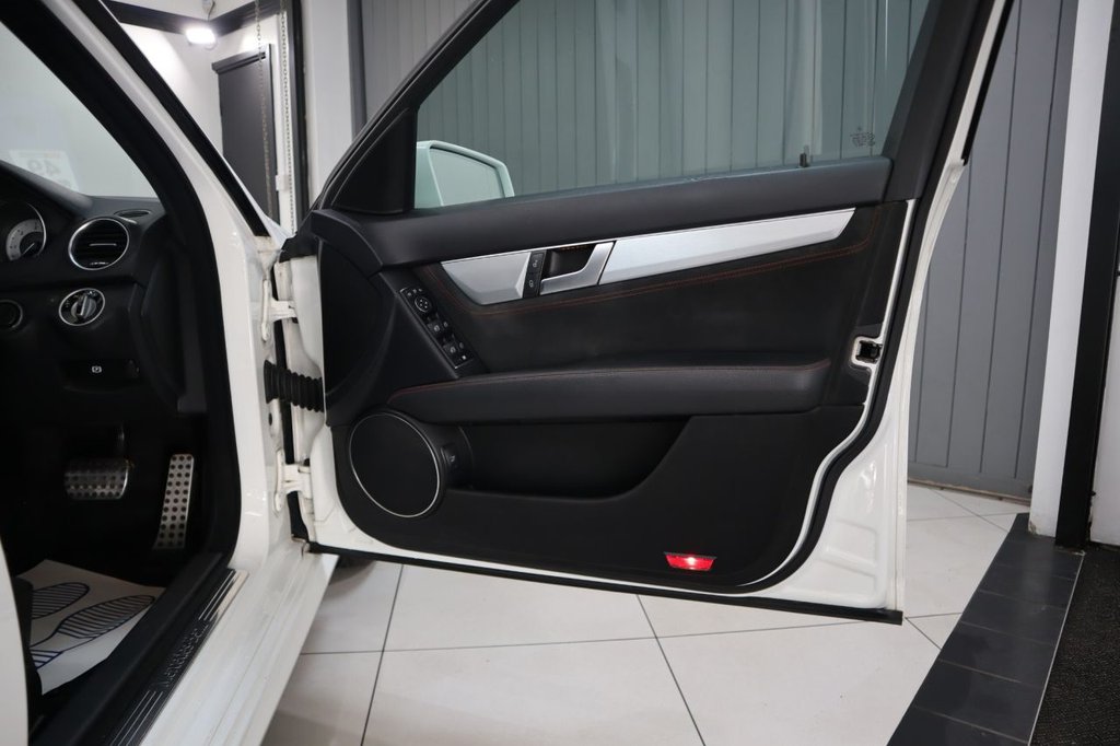 Used Mercedes-Benz C Class 2012 for sale - 77161574: Photo 14
