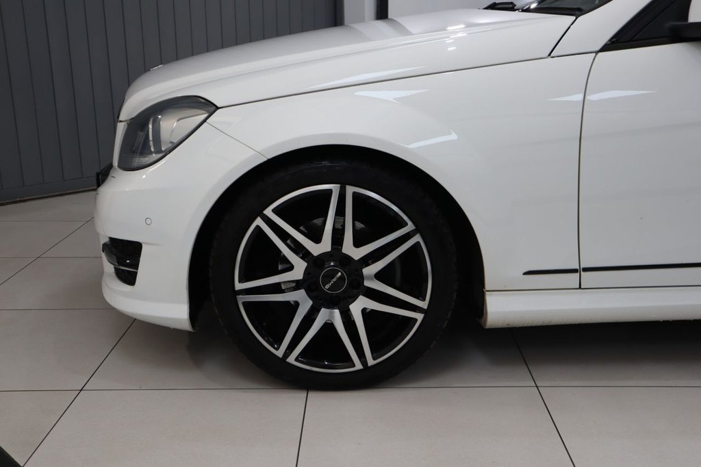 Used Mercedes-Benz C Class 2012 for sale - 77161574: Photo 5