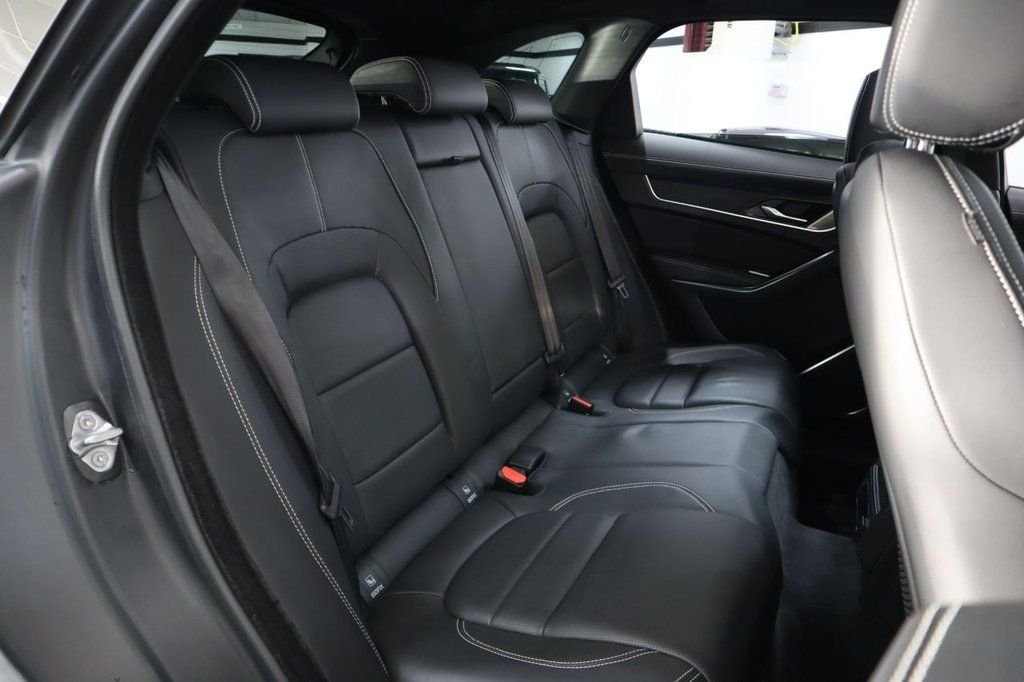 Used Jaguar F-Pace 2022 for sale - 77995356: Photo 13