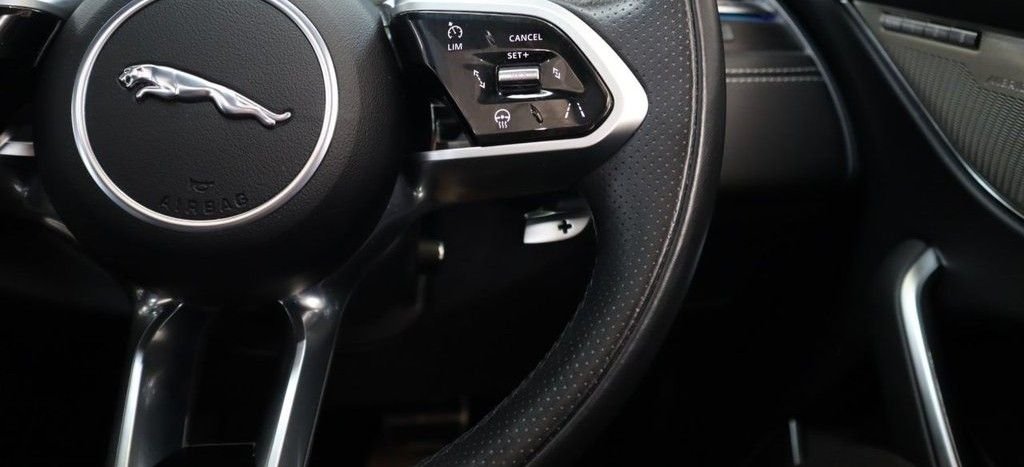 Used Jaguar F-Pace 2022 for sale - 77995356: Photo 21