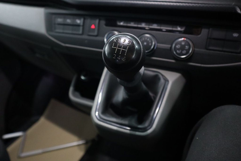 Used Volkswagen Transporter 2020 for sale - 77256078: Photo 21