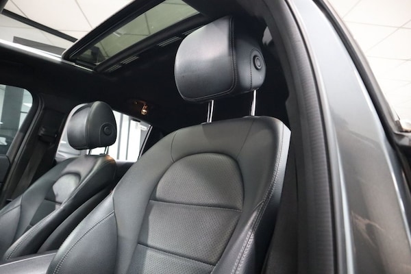 Used Mercedes-Benz GLC 2018 for sale - 76303715: Photo 16