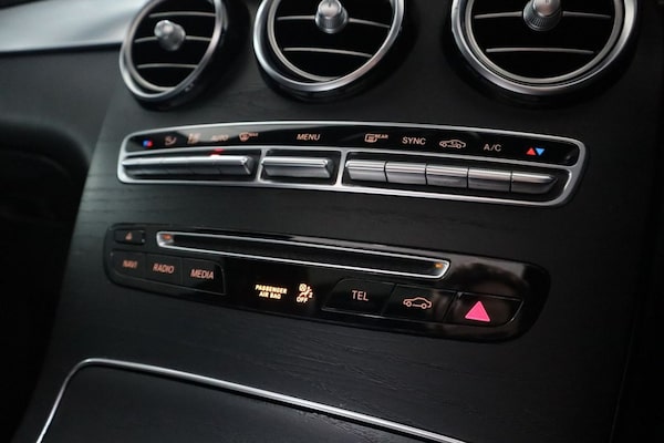 Used Mercedes-Benz GLC 2018 for sale - 76303715: Photo 22
