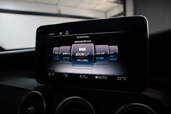Used Mercedes-Benz GLC 2018 for sale - 76303715: Photo 27