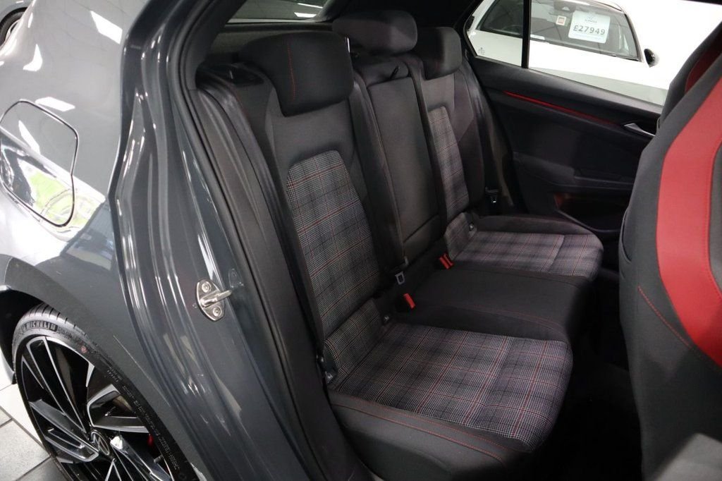 Used Volkswagen Golf 2020 for sale - 77422347: Photo 8