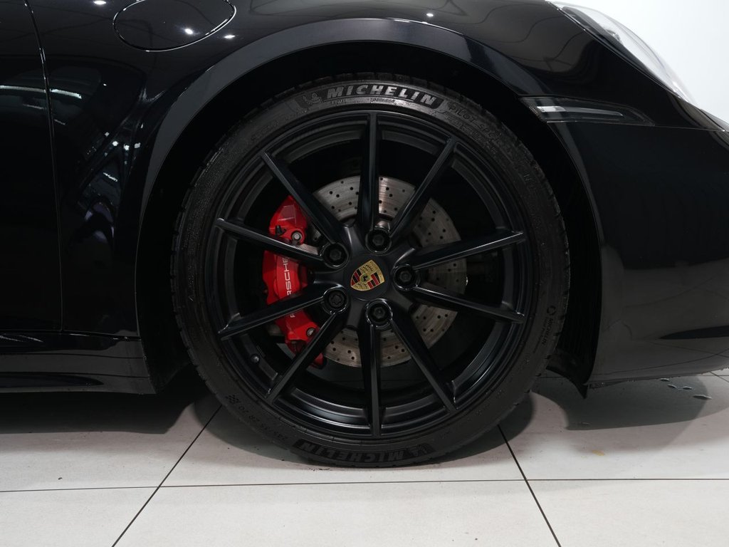 Used Porsche 911 2019 for sale - 77826686: Photo 14