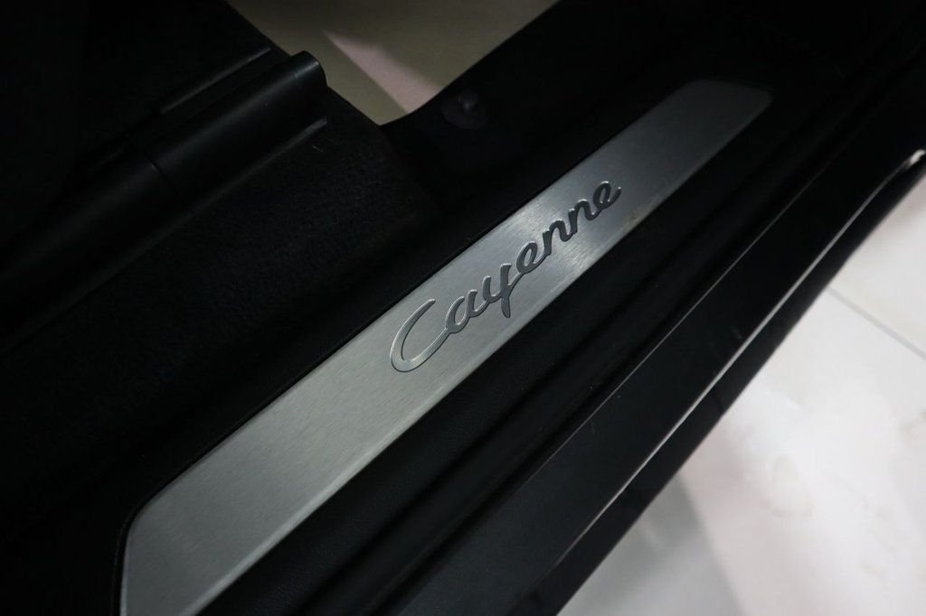 Used Porsche Cayenne 2019 for sale - 76429950: Photo 16