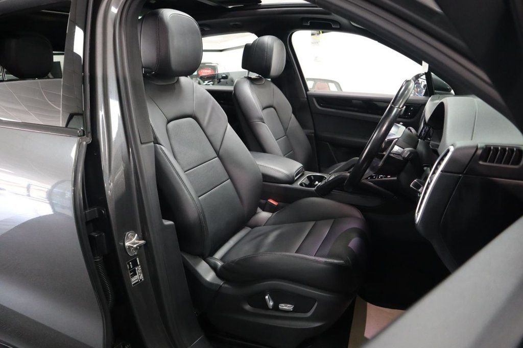 Used Porsche Cayenne 2019 for sale - 76429950: Photo 17