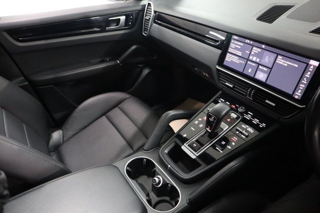 Used Porsche Cayenne 2019 for sale - 76429950: Photo 28