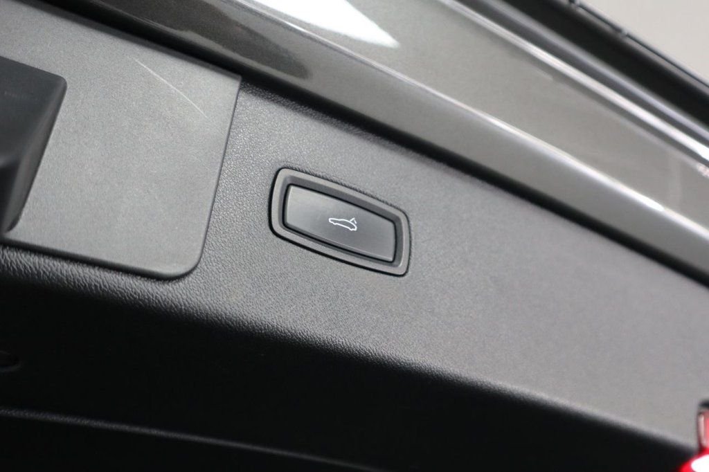 Used Porsche Cayenne 2019 for sale - 76429950: Photo 9