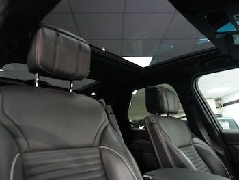 Used Land Rover Discovery 2023 for sale - 79288970: Photo