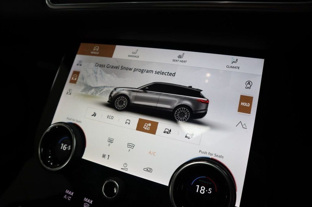 Used Land Rover Range Rover Velar 2021 for sale - 76132655: Photo 37