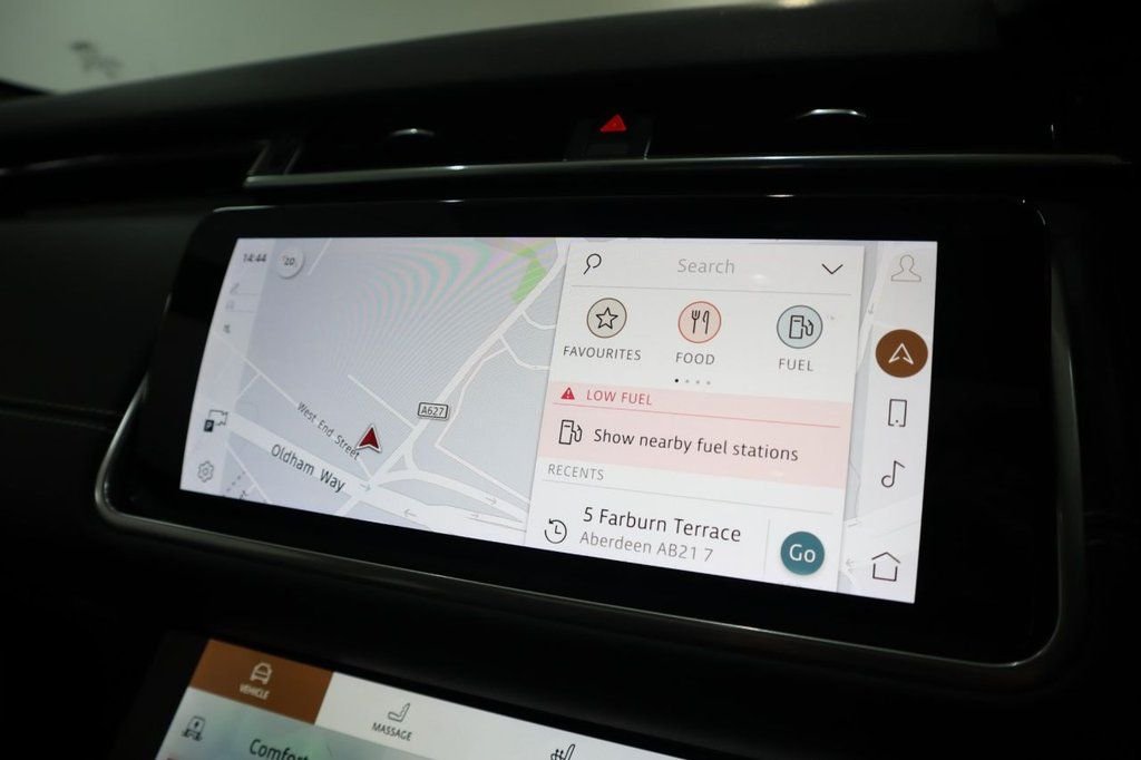 Used Land Rover Range Rover Velar 2021 for sale - 76132655: Photo 41
