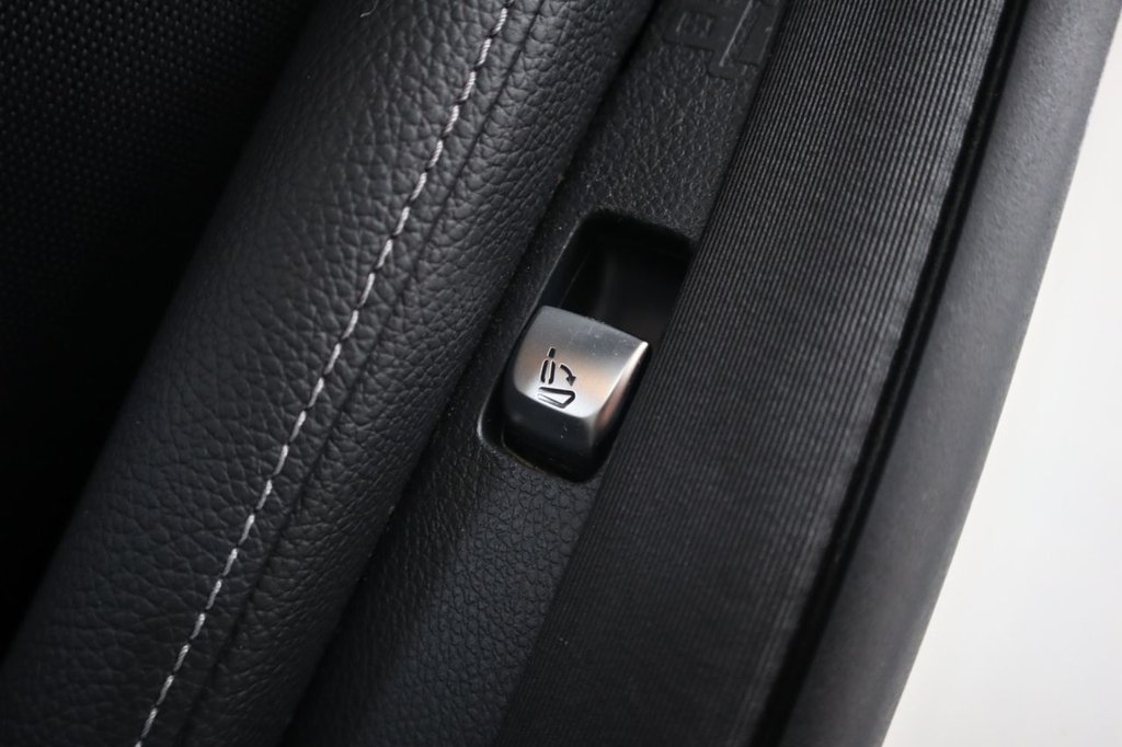 Used Mercedes-Benz E Class 2017 for sale - 77014583: Photo 13